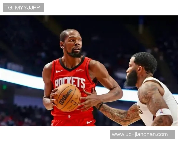 杜兰特首节火力全开半场高效表现助球队领先17分4板1助2帽展现全面能力